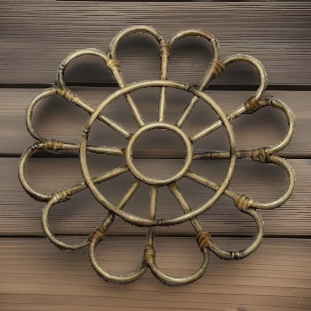Flower Metal Rattan Style Flower Vintage Decor 60's/70s Groovy Retro MCM Mid Mod